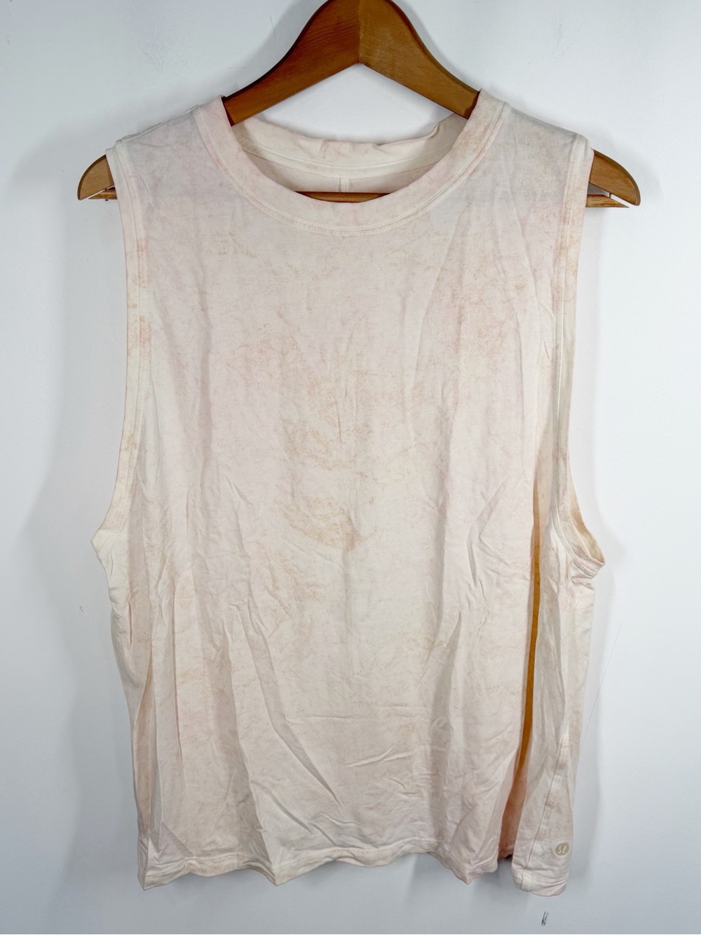 Lululemon All Yours Tank Top Vitasea Size 8 Citrus Strawberry Milkshake Wash - Picture 2 of 6